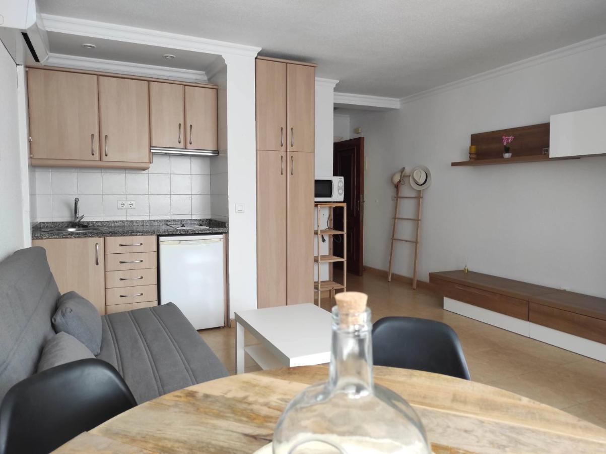 Apartamento El Rincon De Pilar Al Lado Del Mar Torre Del Mar Exterior foto